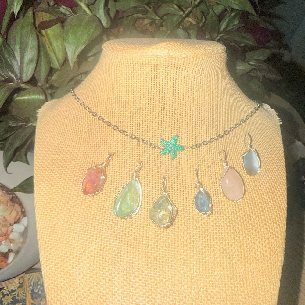 New pendants in show 😱